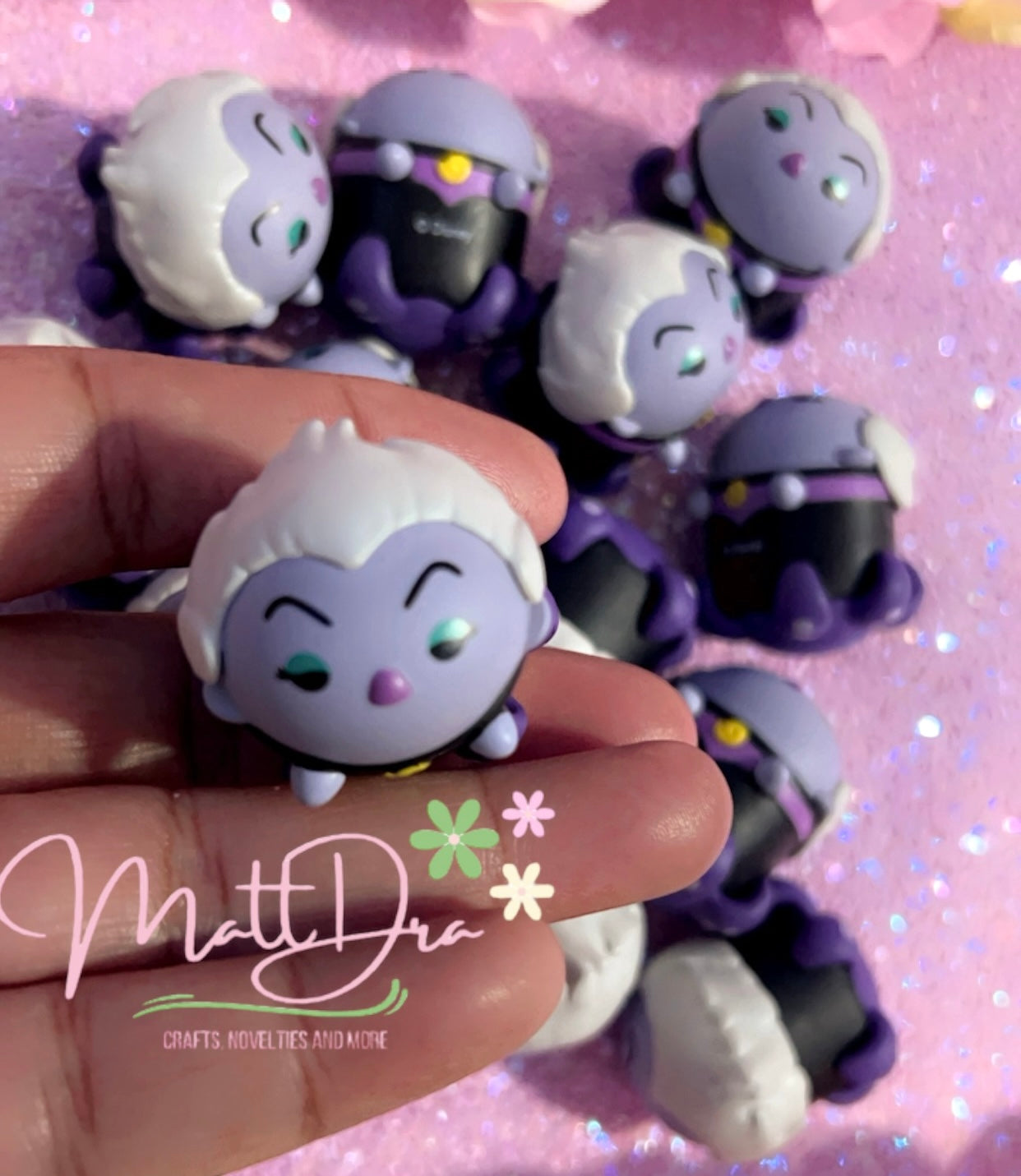 Figuras grandes (compárese con tsum tsum)