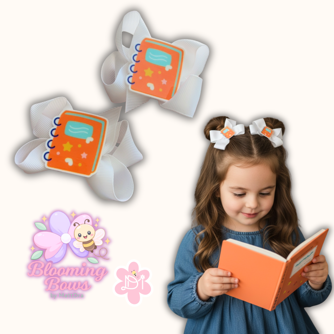 Lazitos Escolares en Par con Resina de Cuaderno | Lazos Blancos para Niñas
