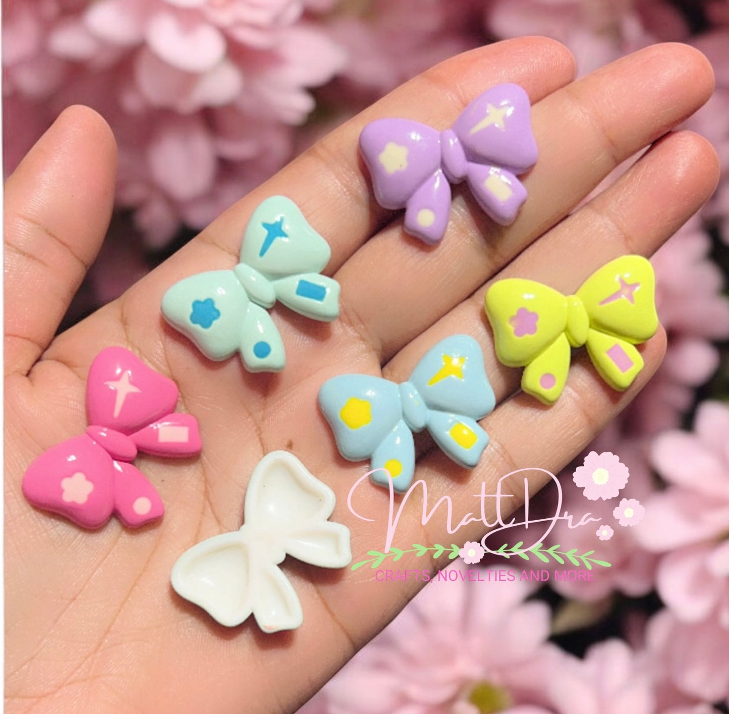 Acrylic Bows (3 pcs)