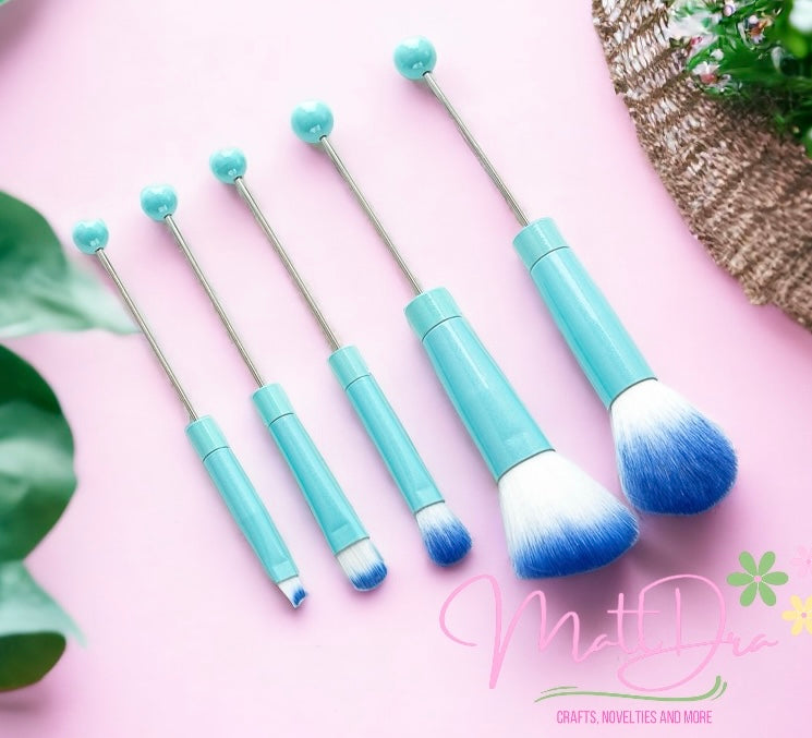 Beadable Makeup brushes (5 pcs)