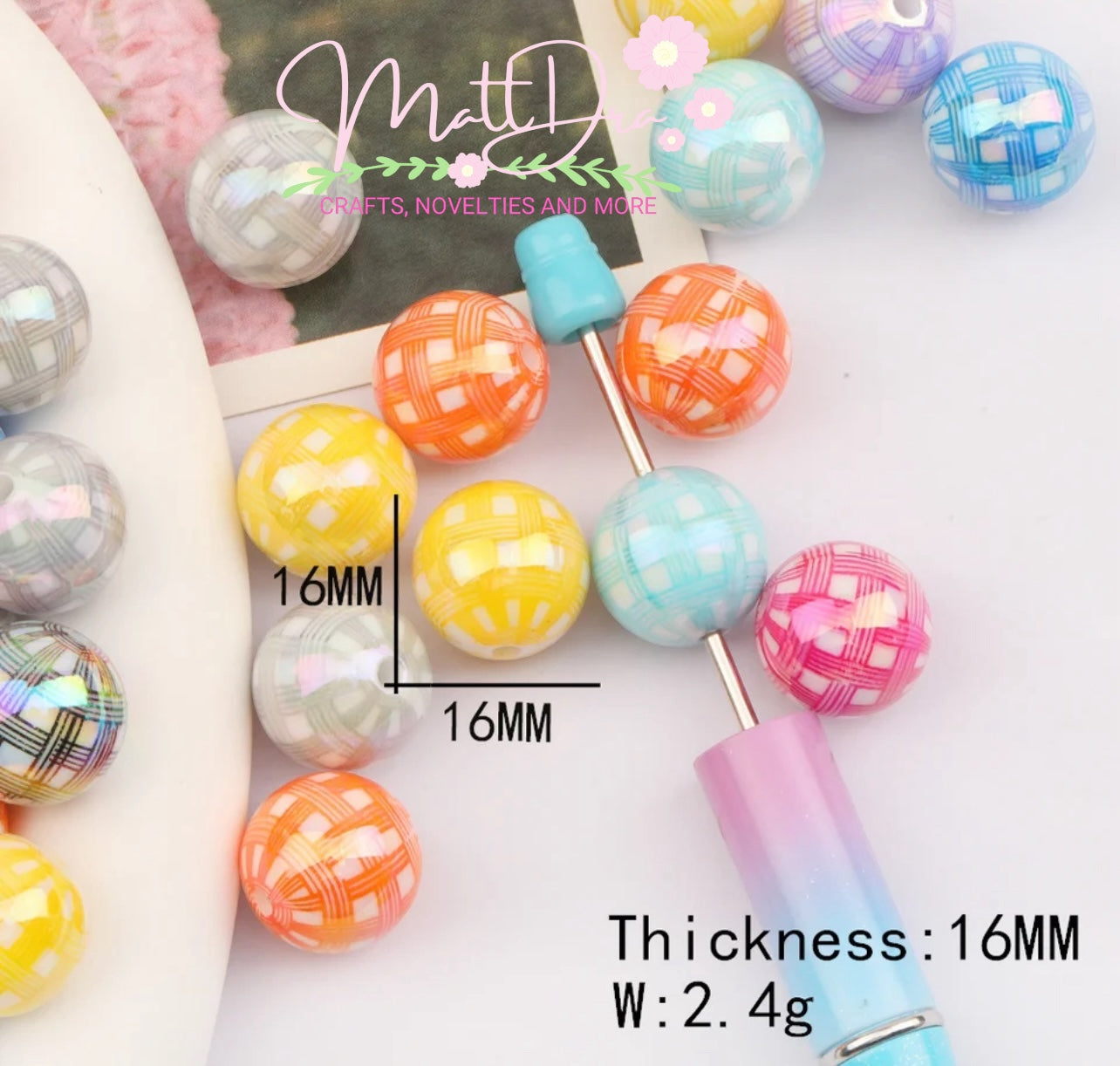 16mm acrylic beads (10 pcs mix)